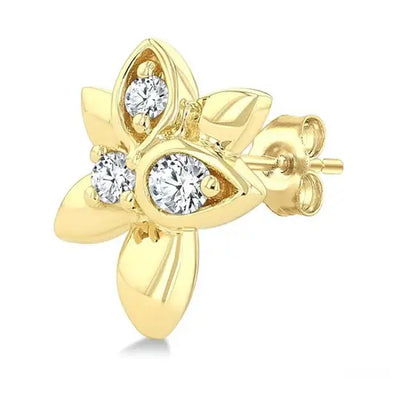 {"text":"Fashion Earrings","url":"https://feldsteins.com/collections/jewelry-earrings-fashion-earrings"}