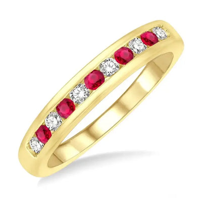{"text":"Women's Bands","url":"https://feldsteins.com/collections/men-s-weddings-rings"}