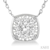 CUSHION SHAPE LOVEBRIGHT ESSENTIAL DIAMOND NECKLACE