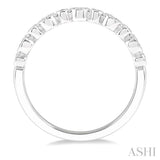 STACKABLE DIAMOND BAND