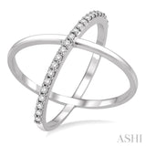 DIAMOND X RING
