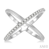 DIAMOND X RING