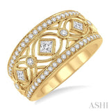 DIAMOND FASHION RING