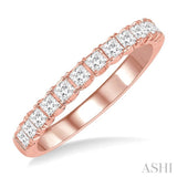 ENDLESS EMBRACE DIAMOND WEDDING BAND