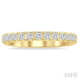 ENDLESS EMBRACE DIAMOND WEDDING BAND