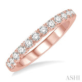 ENDLESS EMBRACE DIAMOND WEDDING BAND