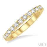 ENDLESS EMBRACE DIAMOND WEDDING BAND