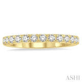 ENDLESS EMBRACE DIAMOND WEDDING BAND