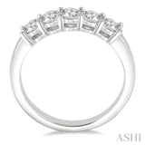 FIVE STONE DIAMOND WEDDING BAND