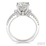 Round Shape Semi-Mount Diamond Engagement Ring