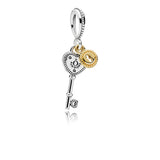PANDORA CHARM