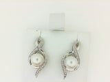 Pearl Earring